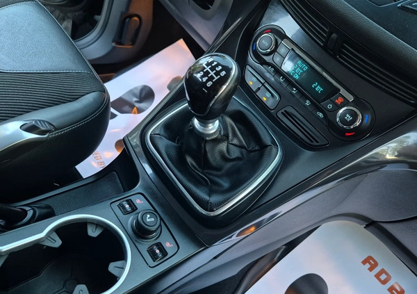 Ford Kuga cena 52900 przebieg: 159000, rok produkcji 2014 z Szczucin małe 562